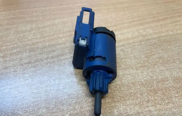 Skoda Fabia Mk2 (5J) Brake pedal sensor switch 1J0927189F