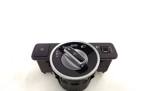 Mercedes-Benz B W246 W242 Light switch
