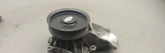BMW X3 E83 Water pump 663820