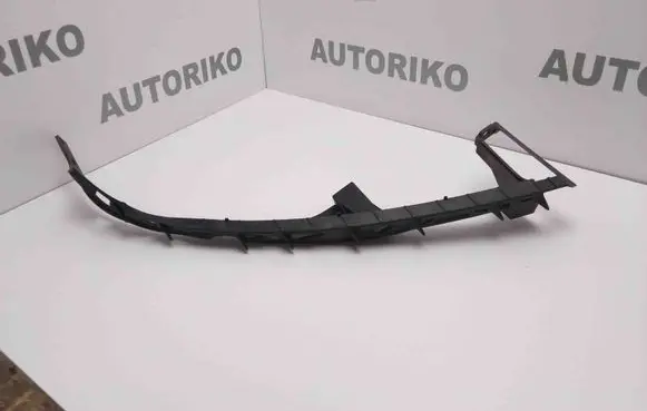 Mazda 6 Headlight/headlamp mounting bracket