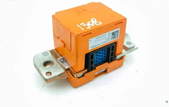 Tesla Model S Battery relay fuse 107717700A 105636700E 105683600C