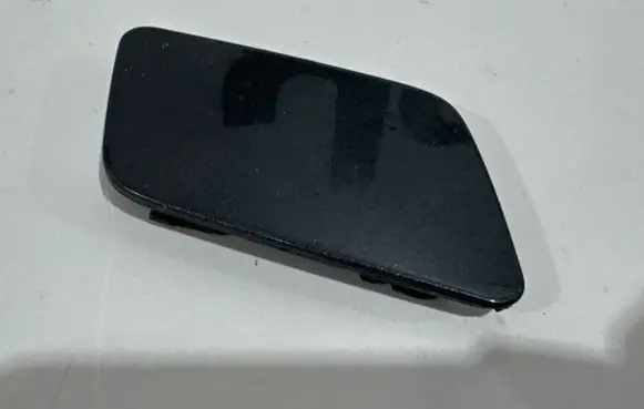Audi A8 S8 D4 4H Front tow hook cap/cover 4H0807241C