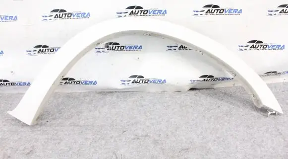 Front arch trim
