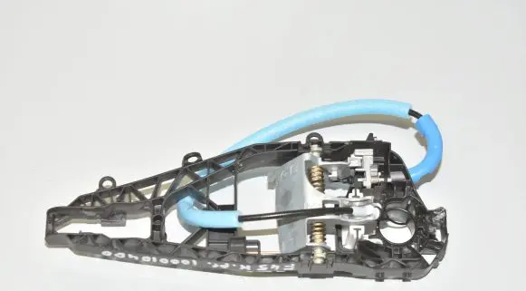 BMW 2 F45 Front door exterior handle/bracket 51217401209 7401209 51217293185
