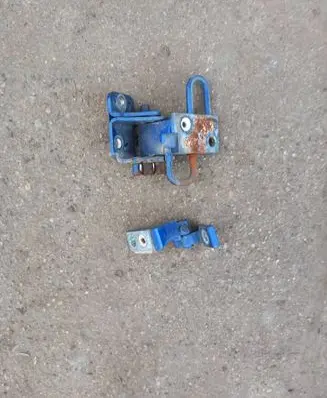 Audi A3 S3 8P Front door hinges set 8E0831411B