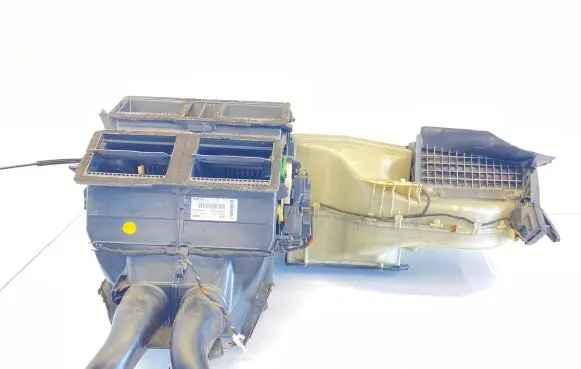 Interior heater climate box assembly