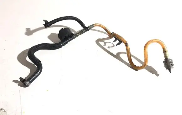 BMW 5 E60 E61 Fuel line/pipe/hose 7799973