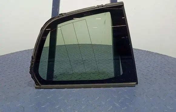 Alfa Romeo Brera Rear side window