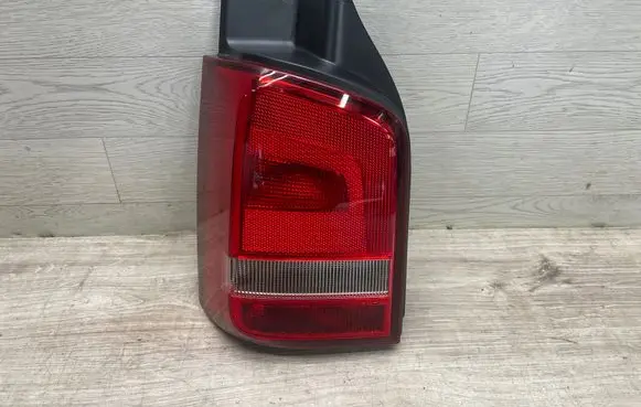 Volkswagen Multivan T5 Rear/tail lights 7E5945095E 7E5945111C