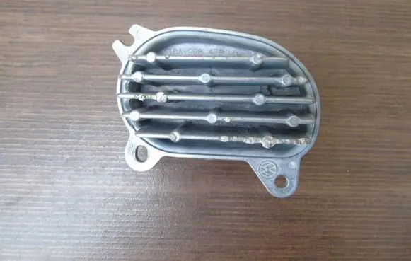 Volkswagen ID.3 LED ballast control module 10A998479