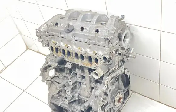 Toyota Avensis T250 Engine 1AD 1AD5317576
