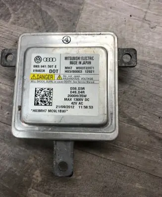 Audi A6 S6 C7 4G Headlight ballast module Xenon 8K0941597E 01648238 W003T22071