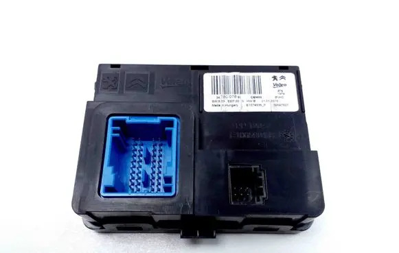 Citroen C4 II Picasso Other devices E1074595F 00547507