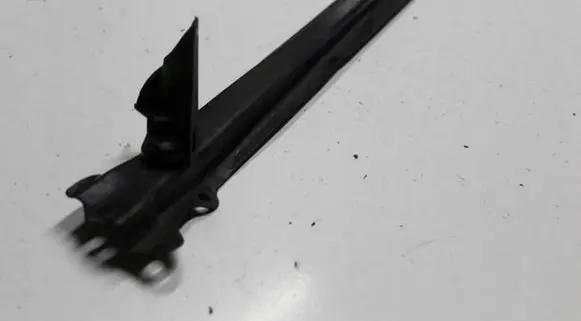 Nissan X-Trail T30 Front piece kit 62240EQ000