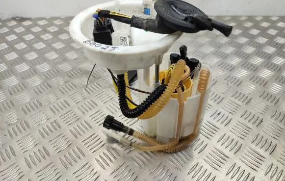 BMW 2 F45 In-tank fuel pump 7325137