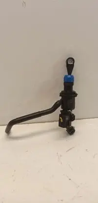 Clutch slave cylinder