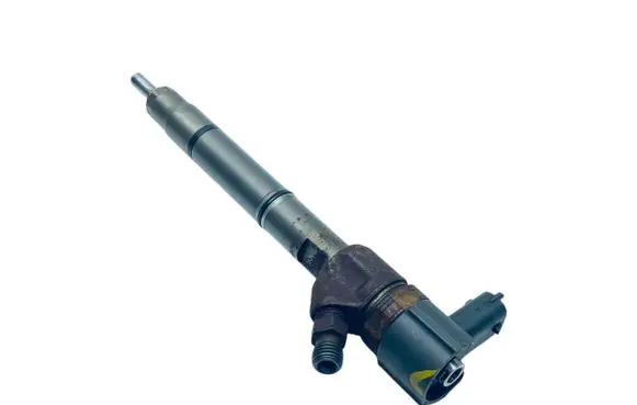 KIA Ceed Fuel injector 338002A900 0445110320