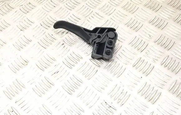 Volkswagen PASSAT B5 Engine bonnet (hood) release handle 3B2823533