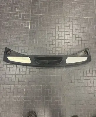 Jeep Grand Cherokee Trunk/boot sill cover protection 1NR39DX9AF L01049060BLR