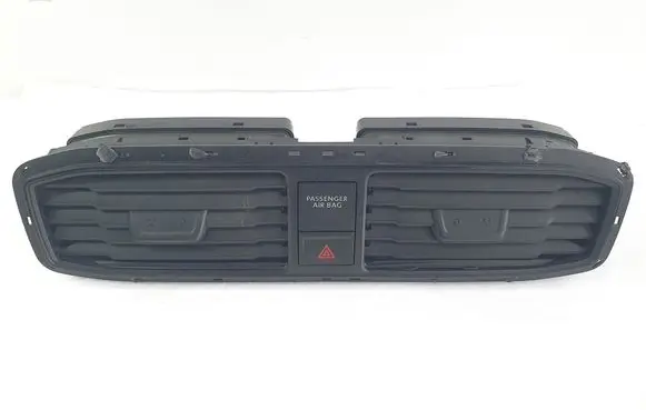 Volkswagen Caddy Dash center air vent grill 2K5815705B