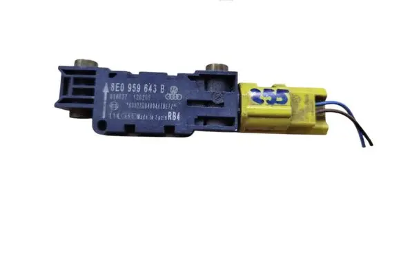 Audi A4 S4 B7 8E 8H Airbag deployment crash/impact sensor 8E0959643B