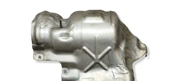 Toyota Verso other engine part 25586YV010 782386902