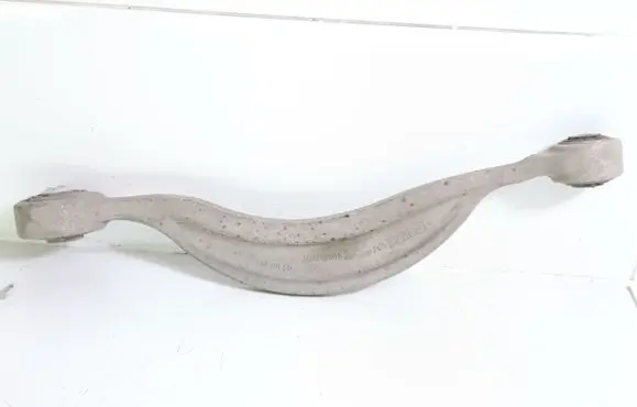Rear control arm