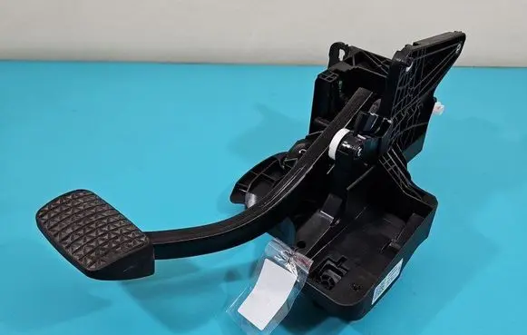 Opel Insignia B Pedal assembly 84806004 IMPRK1467048