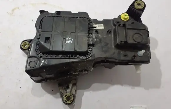 Peugeot Partner III AdBlue liquid reservoir 9832421480