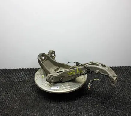 Tesla Model Y Front wheel hub 118831100E