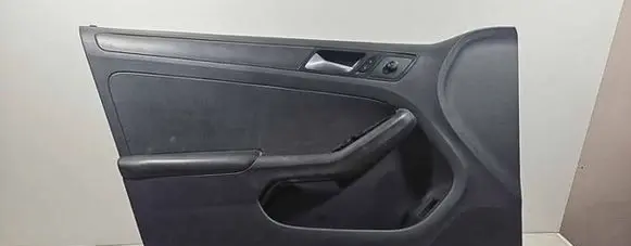 Volkswagen Jetta VI Front door card panel trim 5C7867011A 1008512X 70501882