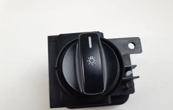 Mercedes-Benz A W169 Light switch A1695451704