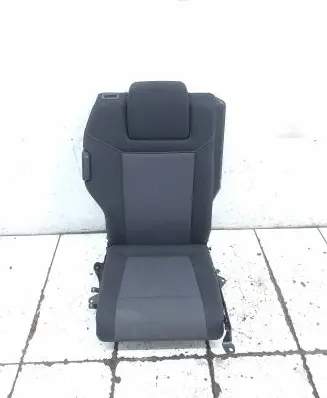 Opel Zafira B Third row seats