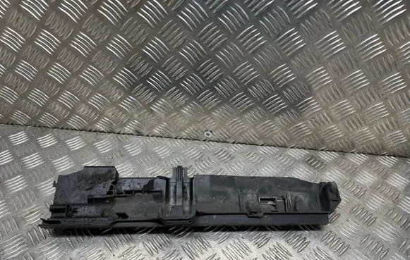 BMW X1 E84 Radiator mount bracket 17107524912 11074810 PA66GF30