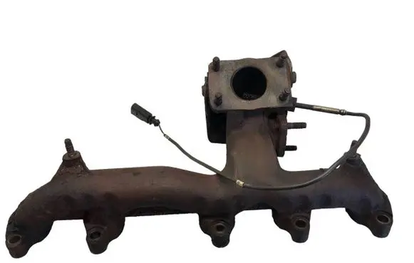 Volkswagen Crafter Exhaust manifold 076253031A 1J0973802