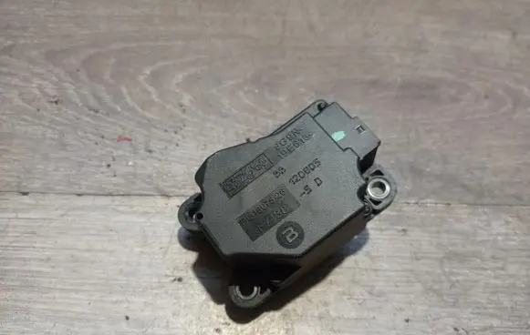 Volvo S80 Air flap motor/actuator 6G9N19E616BB