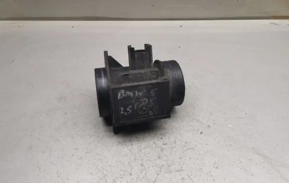 BMW 5 E39 Mass air flow meter 72218400