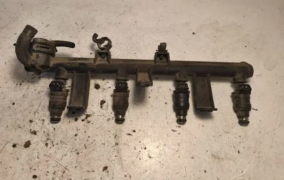 Peugeot 406 Fuel injectors set 9621783580
