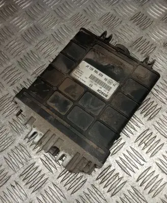 Volkswagen Golf III Engine control unit/module 0281001308 028906021AF