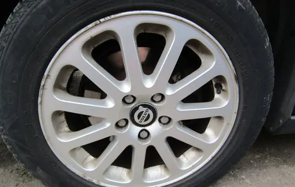 Volvo S80 R12 alloy rim 