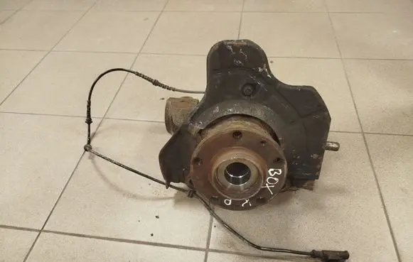 Peugeot Boxer Front wheel hub