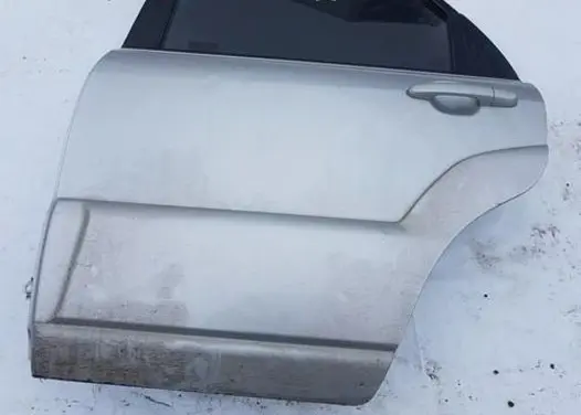 KIA Sportage Rear door sidabrines