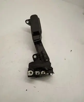 BMW 7 G11 G12 Current control relay 9339825