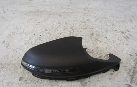 Renault Captur II Plastic wing mirror trim cover 