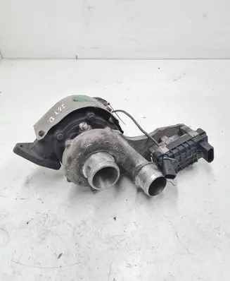 Audi A8 S8 D3 4E Turbo 057145722