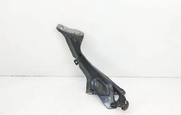 Audi A6 S6 C7 4G Fender mounting bracket 4G0821135A