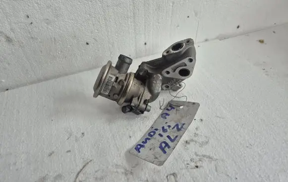 Audi A4 S4 B6 8E 8H EGR valve 06B131101J