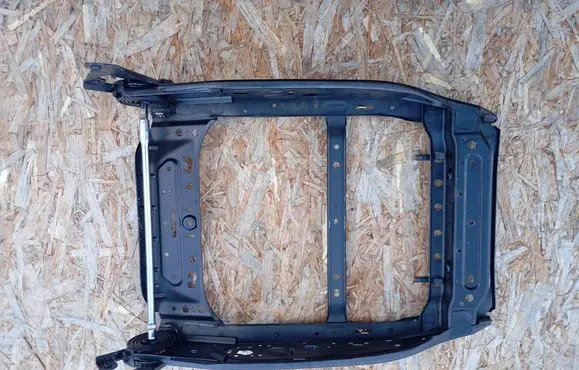 Fiat Freemont Seat frame 7010113032110150 P19624760