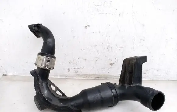 Ford Focus Intercooler hose/pipe L1B16F072AA