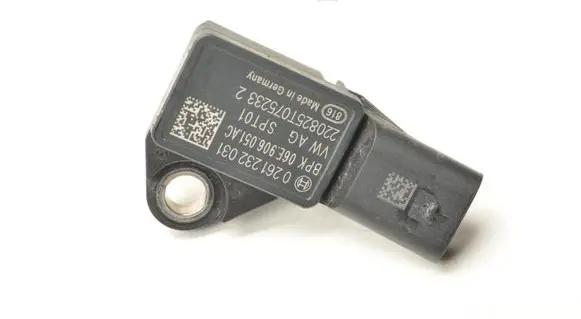 Porsche Macan (95B) Turbo air boost pressure sensor 06E906051AC